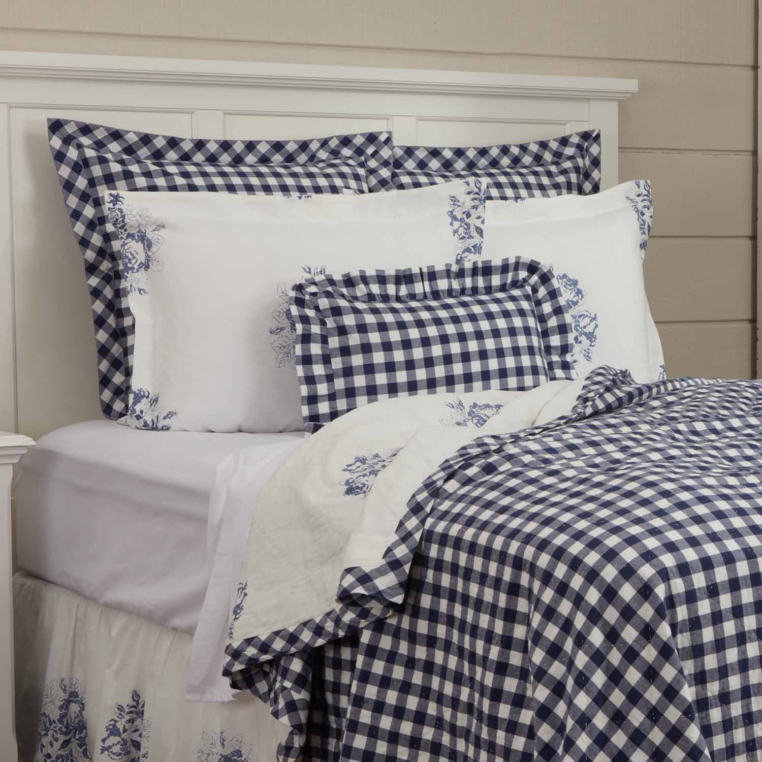 Lydia Blue Quilt - Queen - Image 5