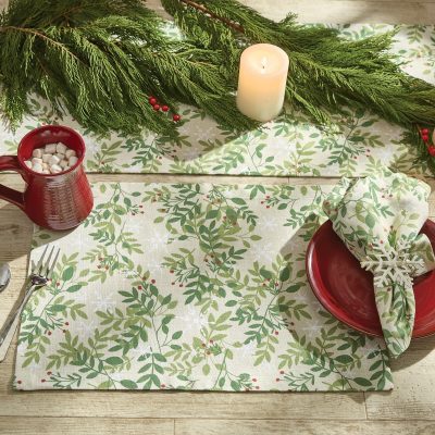 Snowflakes & Berries Placemats, Set/4