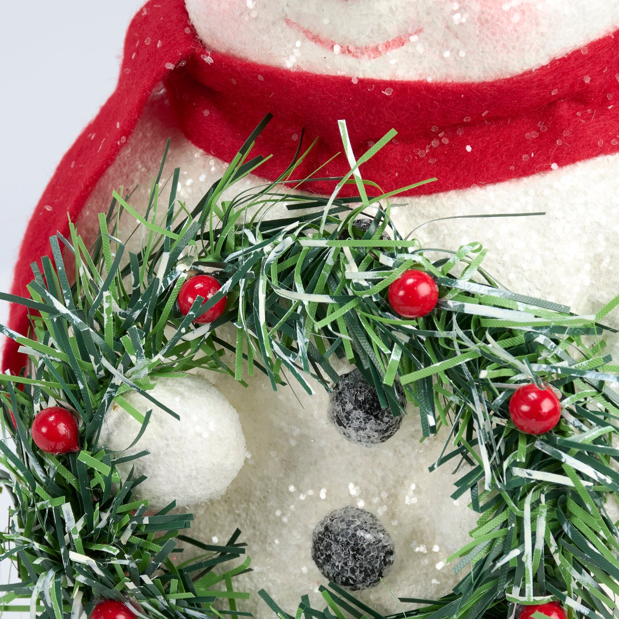 Miss Merry Mistletoe Retro Snow Woman Figurine - Image 3