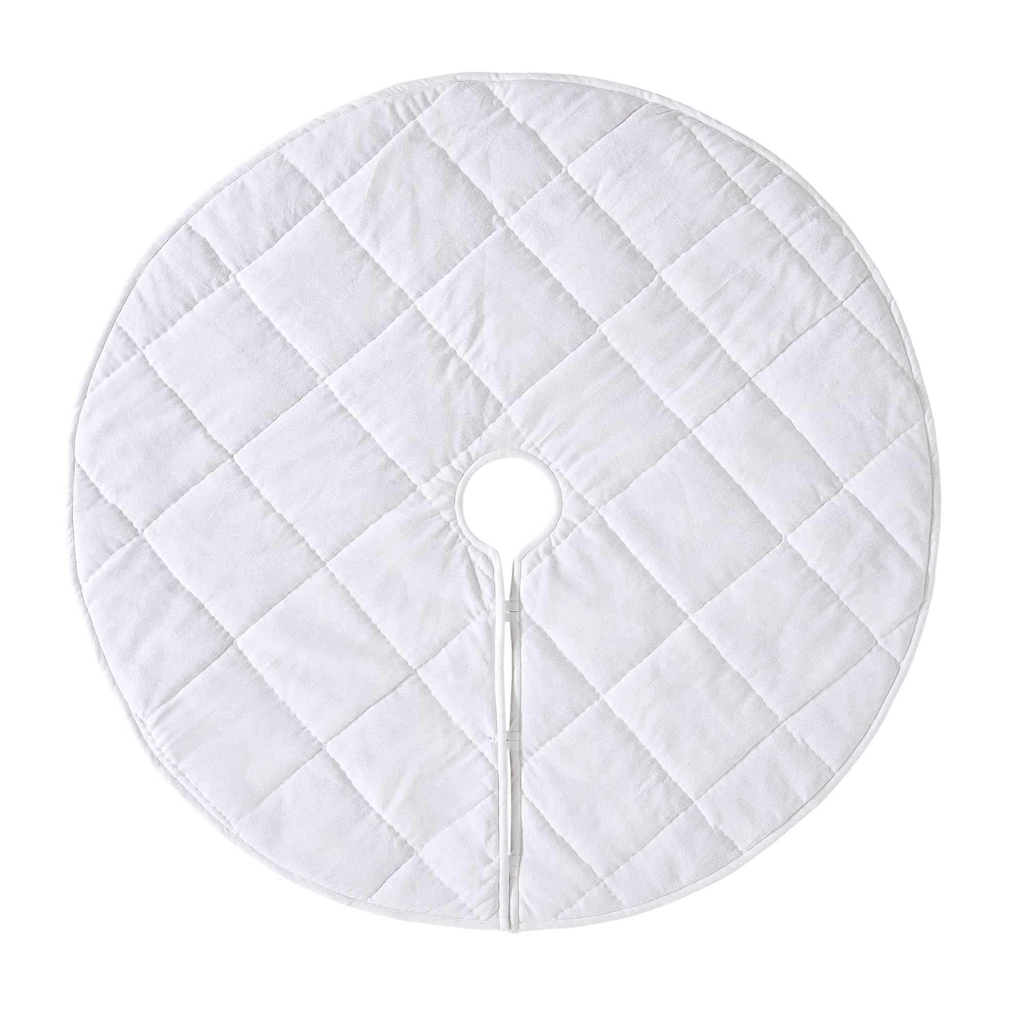 Annie Red Check Tree Skirt - 48" - Image 4